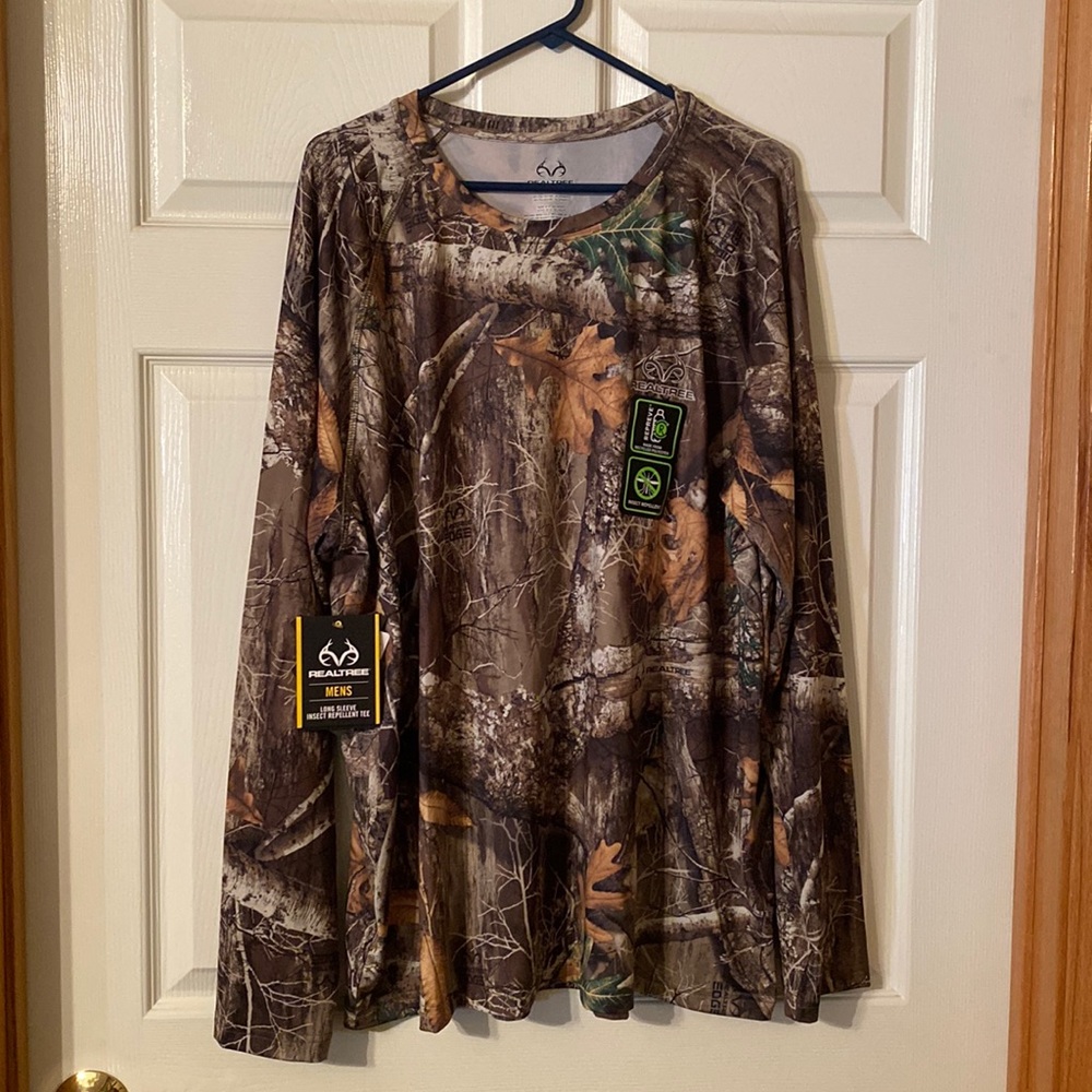 Men’s 2XL RealTree long sleeve T shirt with insect repellent NWT